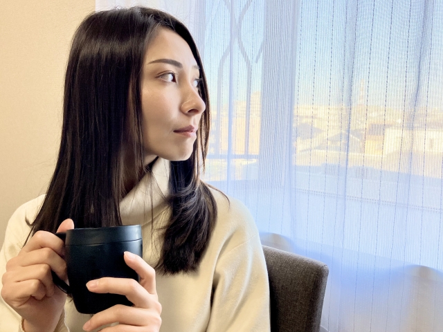 「地味に辛い」ホルモン治療の副作用｜見えないつらさをひとりで抱えないで