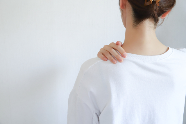 乳がん術後や治療中の痛みを我慢しないでください