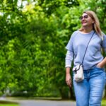 乳がん治療中の体重増加に悩む女性へ、無理なく続ける身体づくりを伝えるイメージ